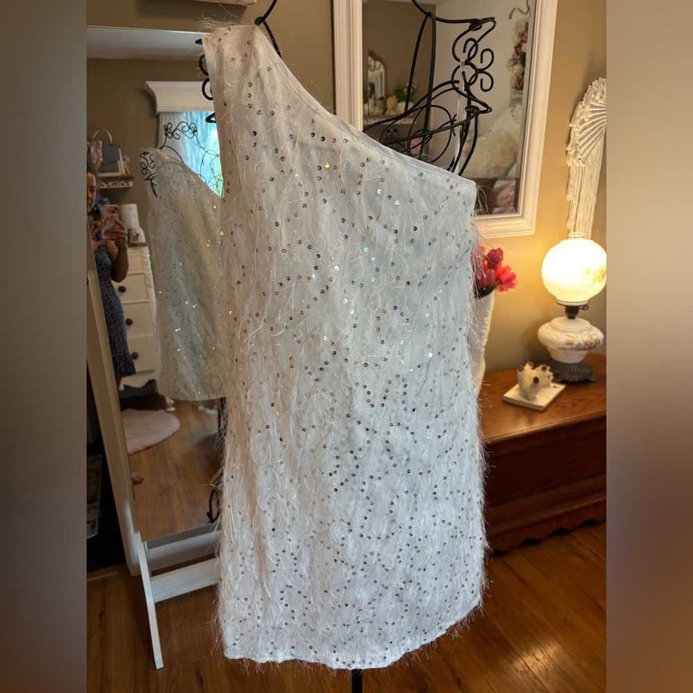 SHEIN White One Shoulder Sheath Dress for Brides